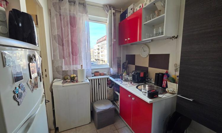 Garsoniera pentru investitie | Titan