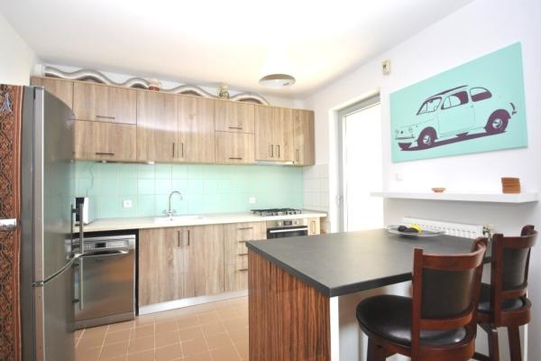 Inchiriere apartament 2 camere, Delta Vacaresti, loc de parcare