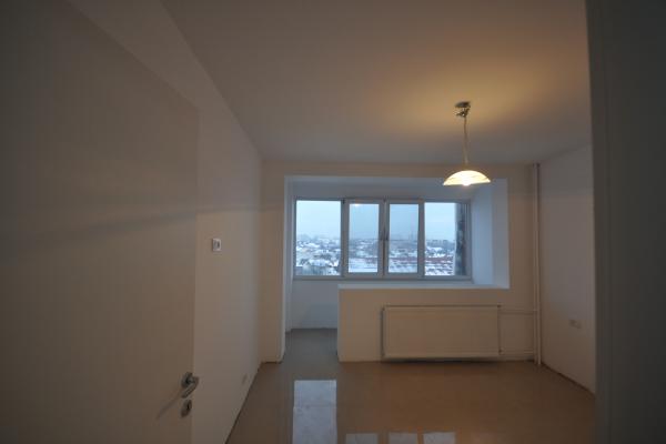 Decomandat, renovat complet, 52mp, Dambovila