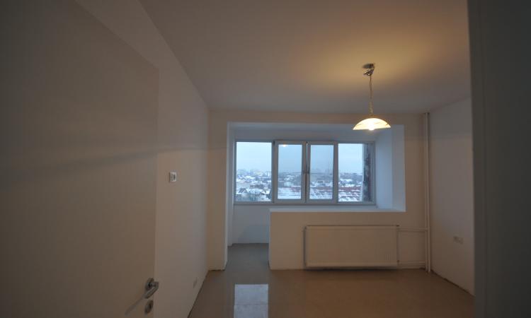 Decomandat, renovat complet, 52mp, Dambovila