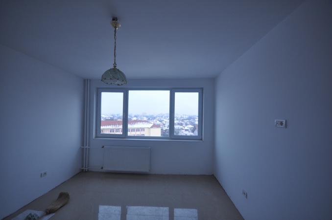 Decomandat, renovat complet, 52mp, Dambovila