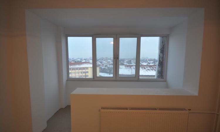 Decomandat, renovat complet, 52mp, Dambovila