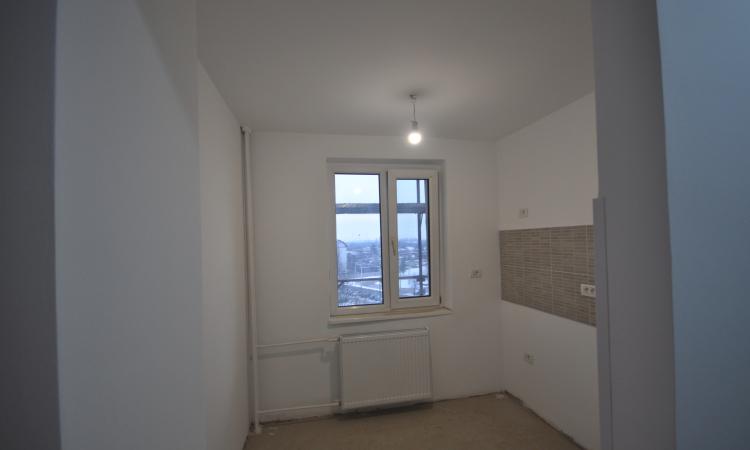 Decomandat, renovat complet, 52mp, Dambovila