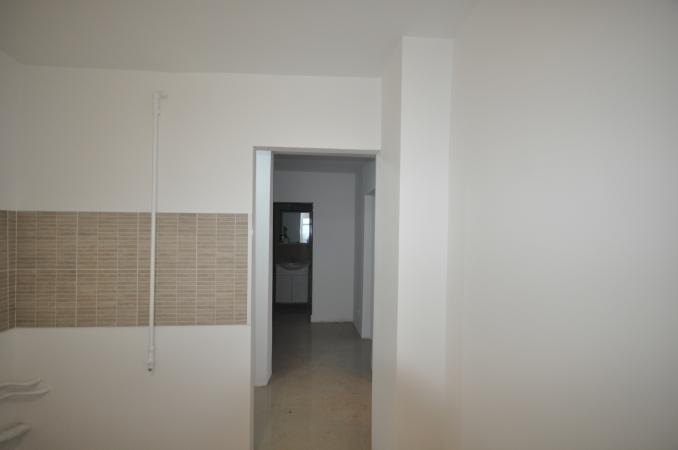 Decomandat, renovat complet, 52mp, Dambovila