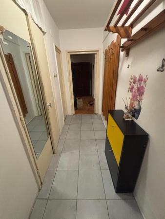 Apartament 1 camera, zona Dambovita, decomandat