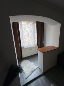 2 camere decomandat, etaj 2, zona Modern