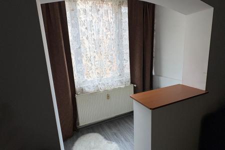 2 camere decomandat, etaj 2, zona Modern