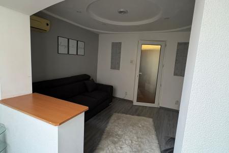 2 camere decomandat, etaj 2, zona Modern