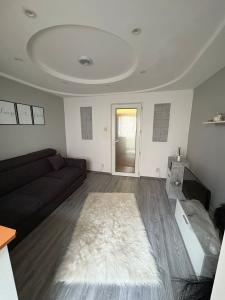 2 camere decomandat, etaj 2, zona Modern