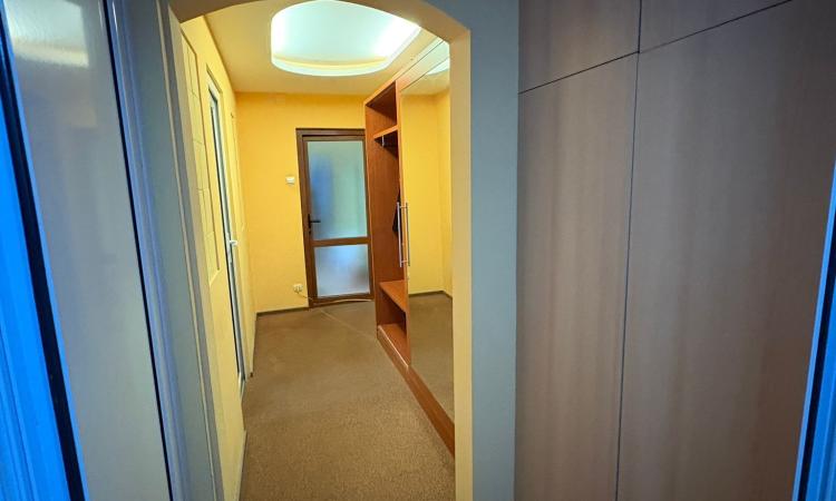 2 camere decomandat, etaj 2, zona Modern