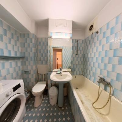 4 Camere - Nemobilat - Catedrala Nationala