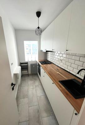 Vanzare Garsoniera Renovata, Mobilata si Utilata, Tineretului