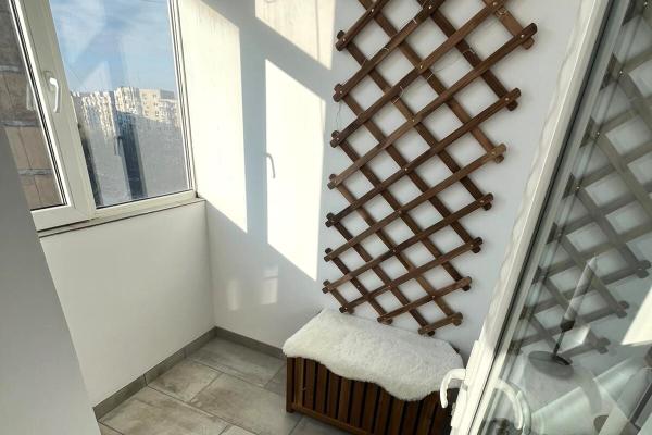 Vanzare Garsoniera Renovata, Mobilata si Utilata, Tineretului
