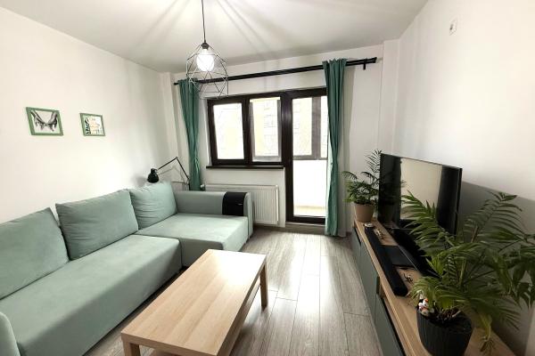 Vanzare Apartament 3 Camere Tineretului, Renovat, Loc de Parcare