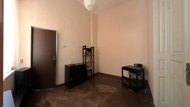Vanzare apartament 3 camere in vila, Piata  Regina Maria