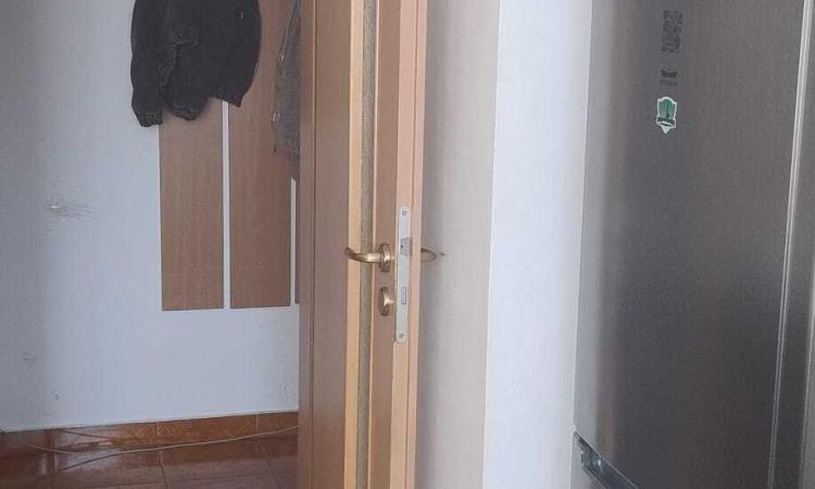 2 camere, Piata Crucii, mobilat si utilat, boxa in Cf