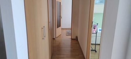 Apartament 4 camere decomandat , aproape de Shopping Mall