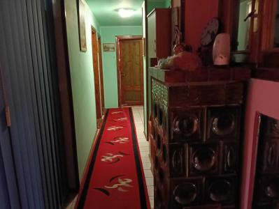 Casă spațioasă de vânzare | Parter + Etaj | Ideală pentru locuință sau activitate comercială