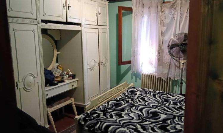 Casă spațioasă de vânzare | Parter + Etaj | Ideală pentru locuință sau activitate comercială