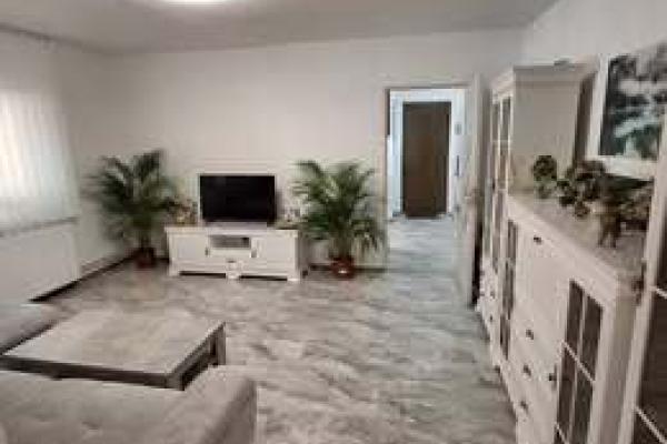 Apartament renovat, la cheie, Sagului