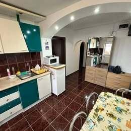 3 camere, decomandat, bloc din 1986, Plavat 2