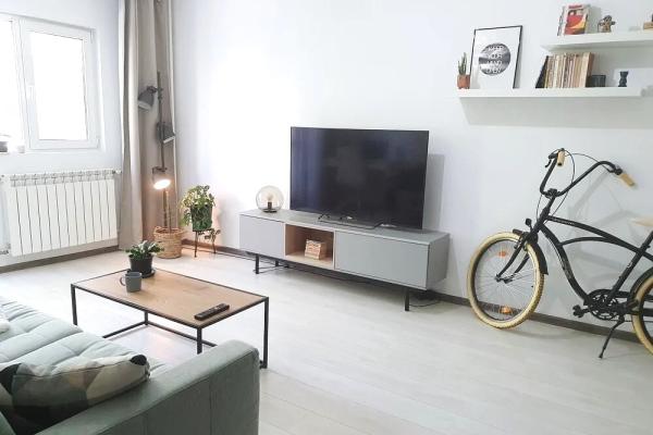 Vanzare Apartament 2 camere Tineretului, Modern, 2/10, cu loc de parcare