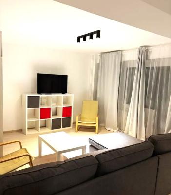 Inchiriere apartament 3 Camere Tineretului - Dimitrie Cantemir, Et. 3, Mobilat, Utilat