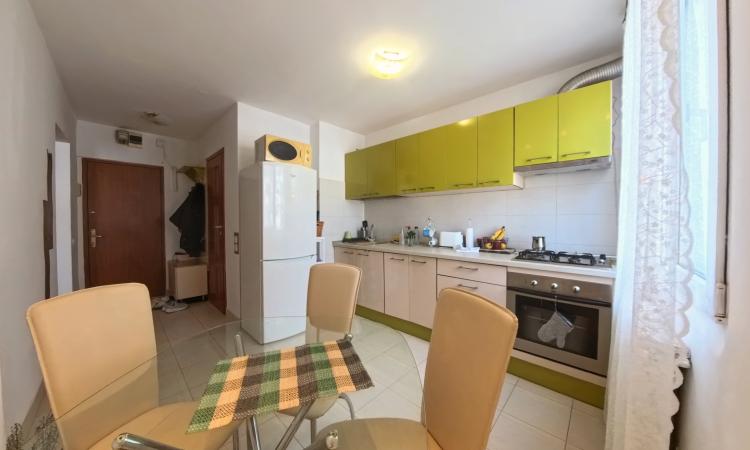 2 Camere - Romancierilor - Etaj 3/4