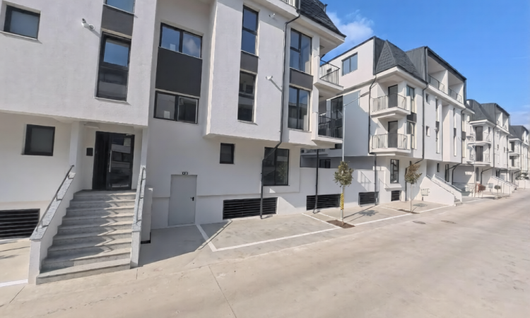 Apartament 2 camere în complex nou | Parcare inclusă | Terasă + balcon