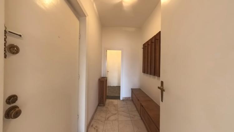 2 camere cu terasa 30 mp, Zona Romana - Universitate/Magheru