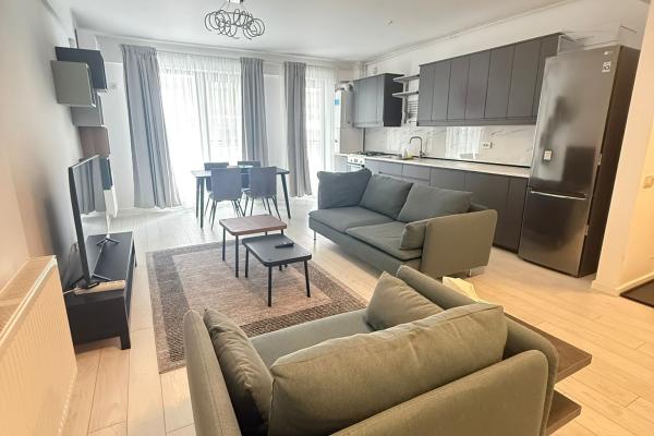 2 camere Rond Omv, statie de autobuz