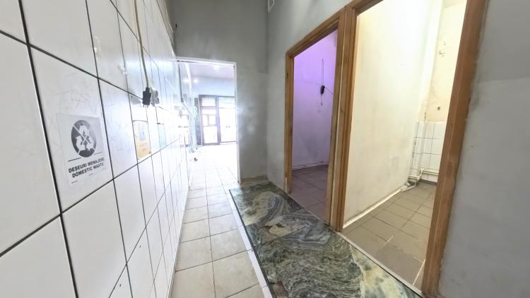 Spatiu comercia 60mp de inchiriat, stradal, Bucuresti, Calea Calarasi - Hala Traian