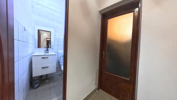 Spatiu comercia 60mp de inchiriat, stradal, Bucuresti, Calea Calarasi - Hala Traian