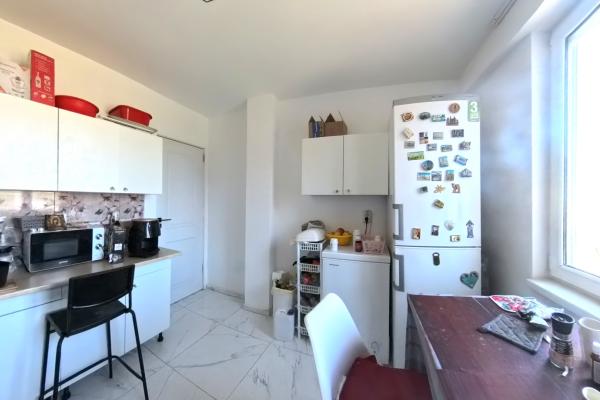 De vanzare apartament spatios 3 camere, Stefan cel Mare