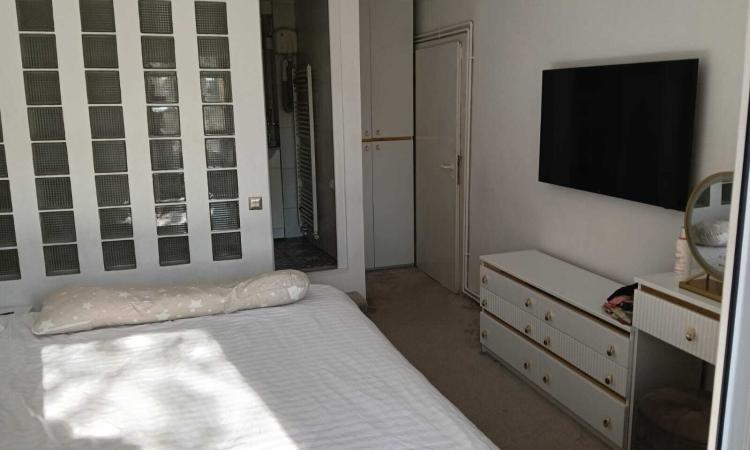 Timișoara | Apartament 4 camere | Etaj 1 | 83 mp | Zonă excelentă