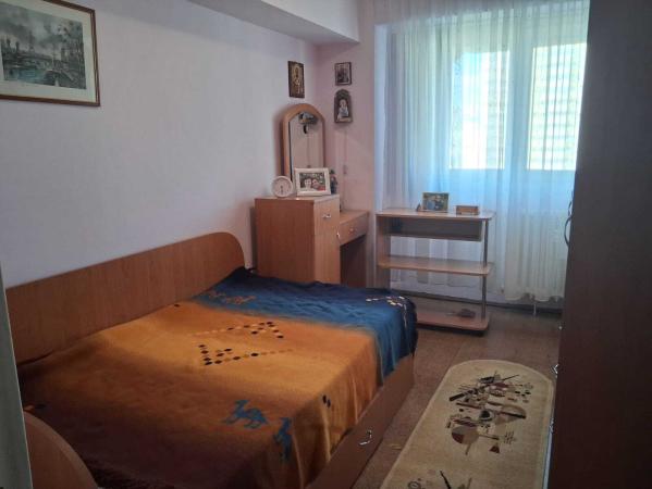 Apartament 4 camere - Delfinului - Pantelimon