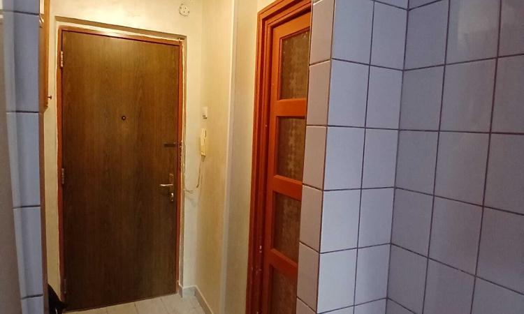 Vanzare 2 camere la Piata Romana