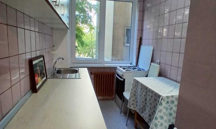 Vanzare 2 camere la Piata Romana