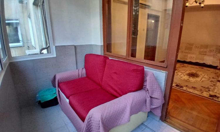 Vanzare 2 camere la Piata Romana