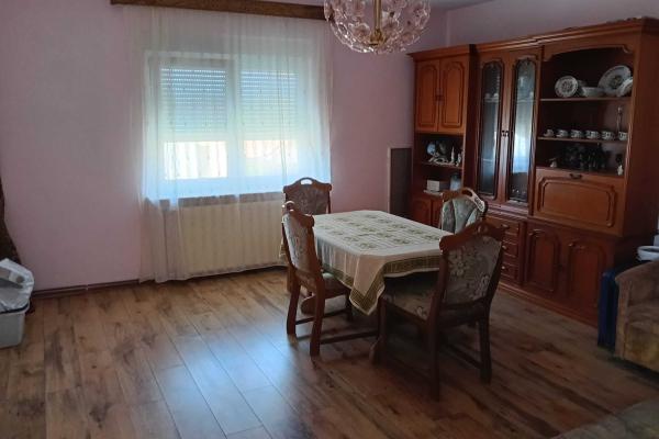 Timișoara (limită Ghiroda) ,P+E 140 mp utili | Teren 360 mp |