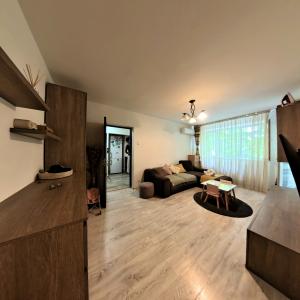2 Camere - Romancierilor - Etaj 2