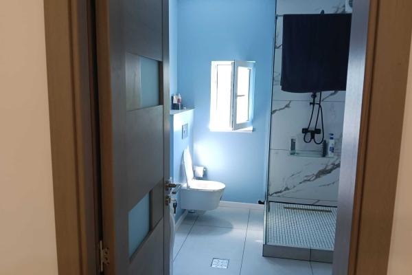 Casă parter + mansardă,100 mp utili 50 mp mansardă,Fotovoltaic 20 kW*