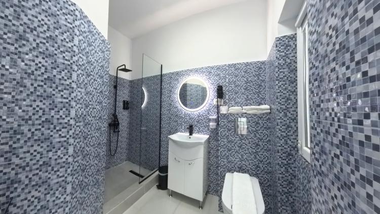 Apartament 3 camere langa Universitate - Magheru