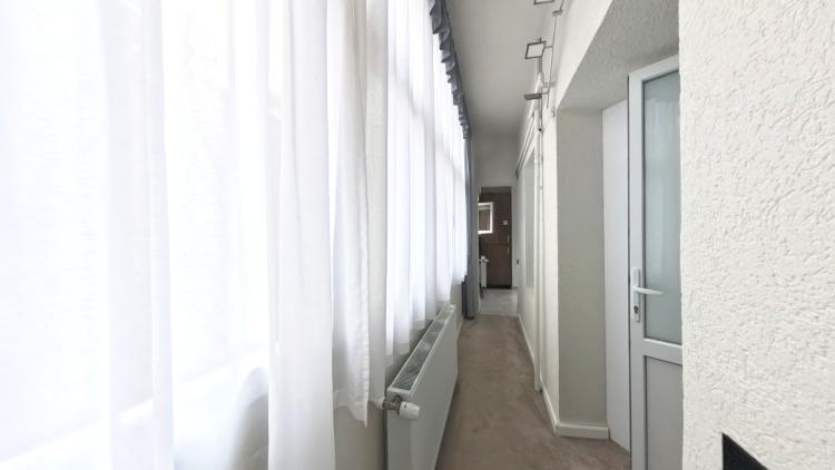 Apartament 3 camere langa Universitate - Magheru