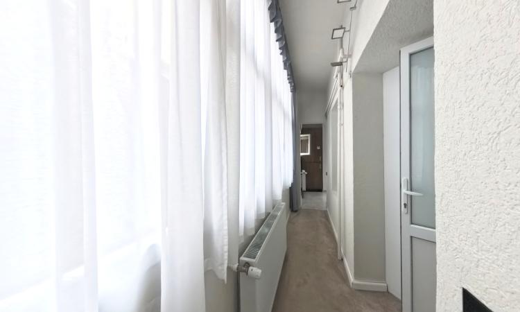 Apartament 3 camere langa Universitate - Magheru