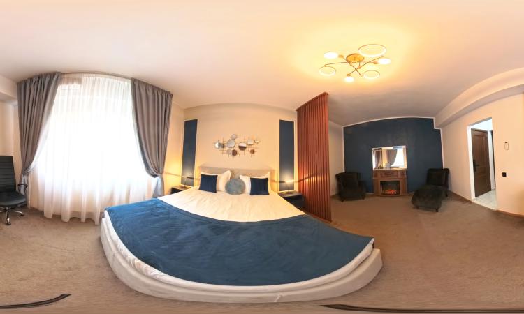 Apartament 3 camere langa Universitate - Magheru