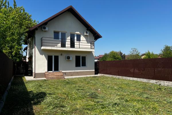 Casa in duplex - Mogosoaia - Curte Proprie - 4 Camere - 3 Bai