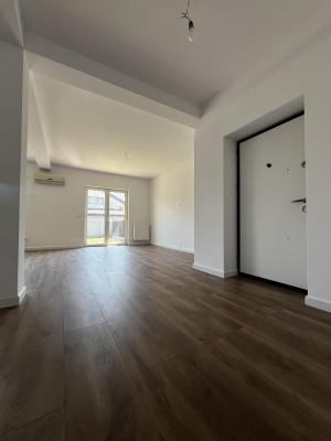 Casa in duplex - Mogosoaia - Curte Proprie - 4 Camere - 3 Bai