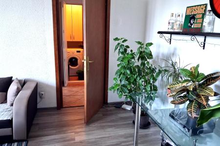Apartament 3 camere Ianculuic - 50 m de metrou