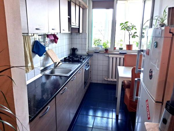 Apartament 3 camere Ianculuic - 50 m de metrou